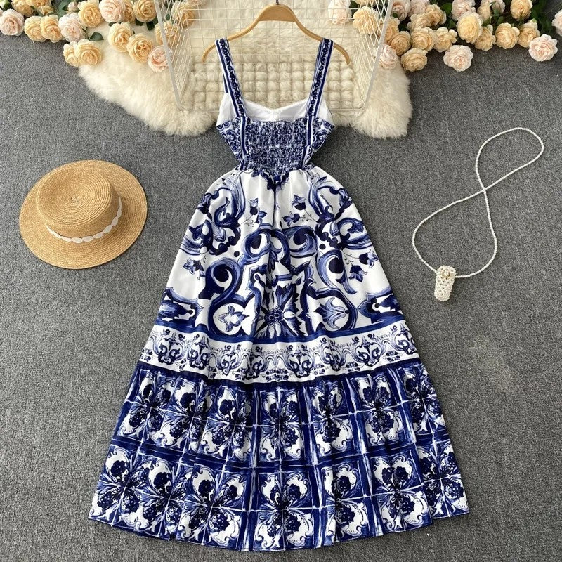 Women's V-neck Red Blue and White Print Spaghetti Strap Holiday Maxi Dress Summer Runway Floral Print Holiday Long Robes Women's V-neck Red Blue and White Print Spaghetti Strap Holiday Maxi Dress Summer Runway Floral Print Holiday Long Robes