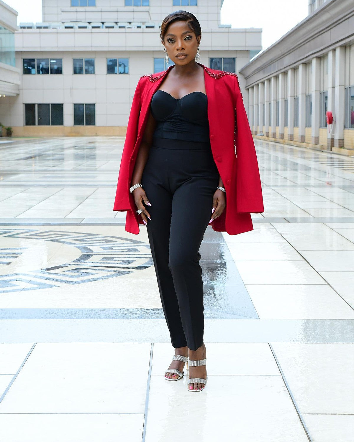 Women Formal Blazer Jacket Plus Size Crystal Beaded Coat Custom Wedding Guest Evening Party One Piece Outfit Women Formal Blazer Jacket Plus Size Crystal Beaded Coat Custom Wedding Guest Evening Party One Piece Outfit