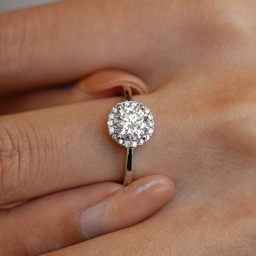 CKT Women's Romantic Moissanite Ring