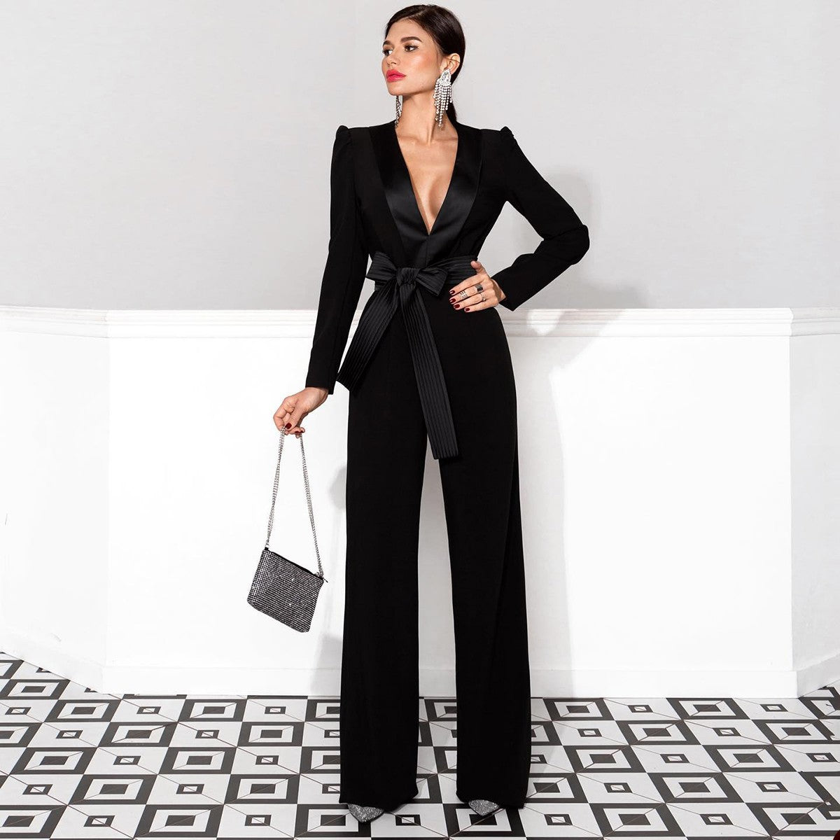 Sexy Women Pant Suits 2 Pcs Slim Fit Satin Lapel Blazer with Belt Custom Wedding Guest Formal Wear Evening Party OutfitSexy Women Pant Suits 2 Pcs Slim Fit Satin Lapel Blazer with Belt Custom Wedding Guest Formal Wear Evening Party Outfit