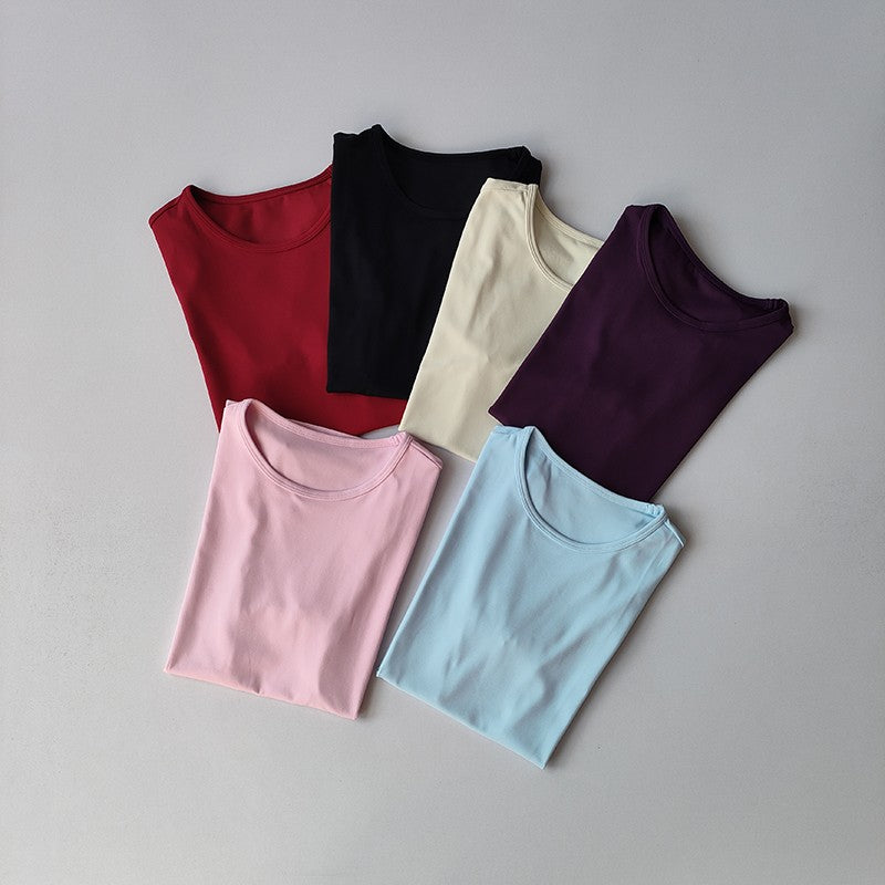 Breathable Workout Set for Women, Yoga T-shirt with Matching Shorts, Comfortable Gym Wear for Hot Yoga Breathable Workout Set for Women, Yoga T-shirt with Matching Shorts, Comfortable Gym Wear for Hot Yoga