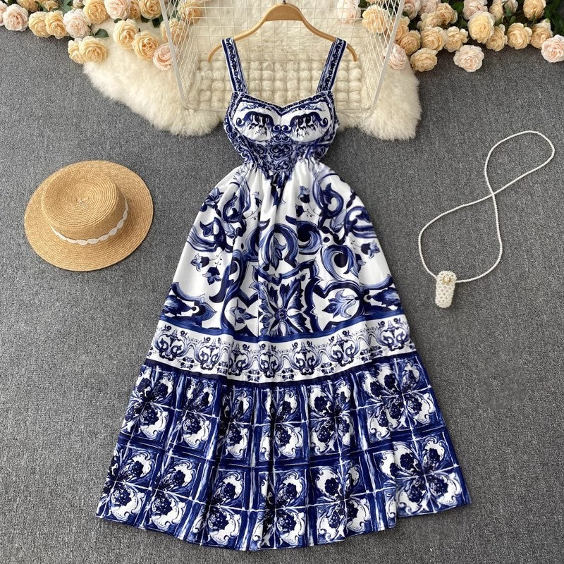 Women's V-neck Red Blue and White Print Spaghetti Strap Holiday Maxi Dress Summer Runway Floral Print Holiday Long Robes Women's V-neck Red Blue and White Print Spaghetti Strap Holiday Maxi Dress Summer Runway Floral Print Holiday Long Robes