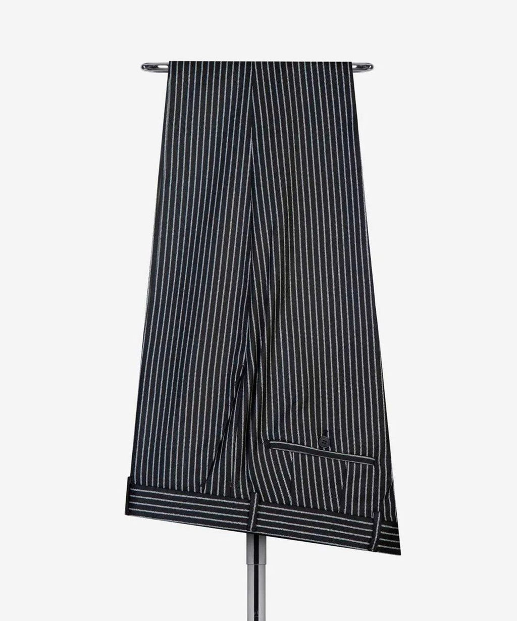 Stripes men's suits 2 pieces peak shiny lapel blazer custom suits formal wedding groom tuxedo party show men's prom suits Stripes men's suits 2 pieces peak shiny lapel blazer custom suits formal wedding groom tuxedo party show men's prom suits