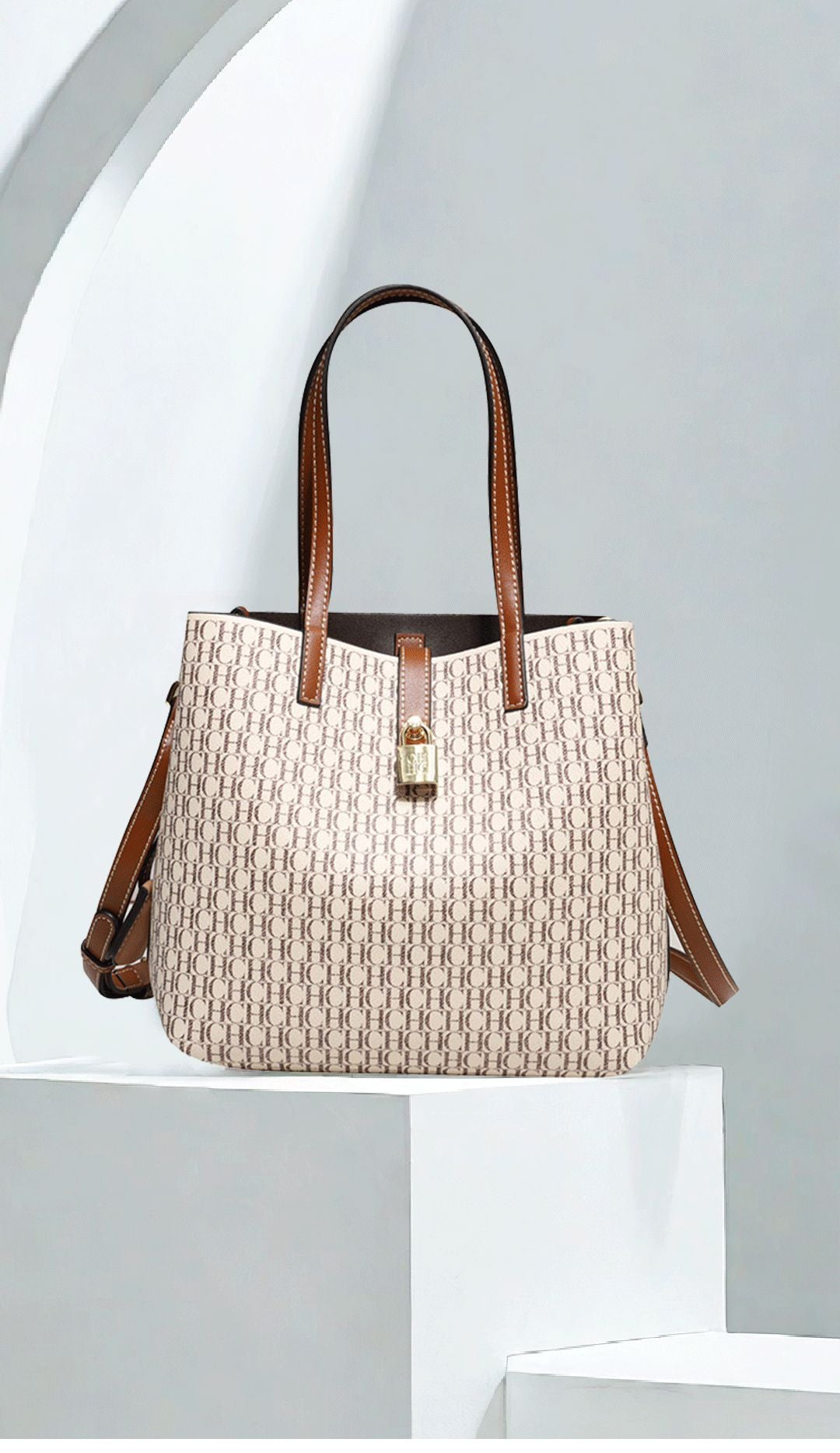 CHCH Women's Letter Print Messenger Bag
