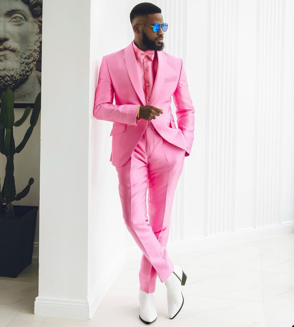 Fashion Men's Suits 3 Piece Satin Tuxedo Shawl Lapel One Button Custom Blazer Formal Wear Prom Evening Dinner Party Fashion Men's Suits 3 Piece Satin Tuxedo Shawl Lapel One Button Custom Blazer Formal Wear Prom Evening Dinner Party