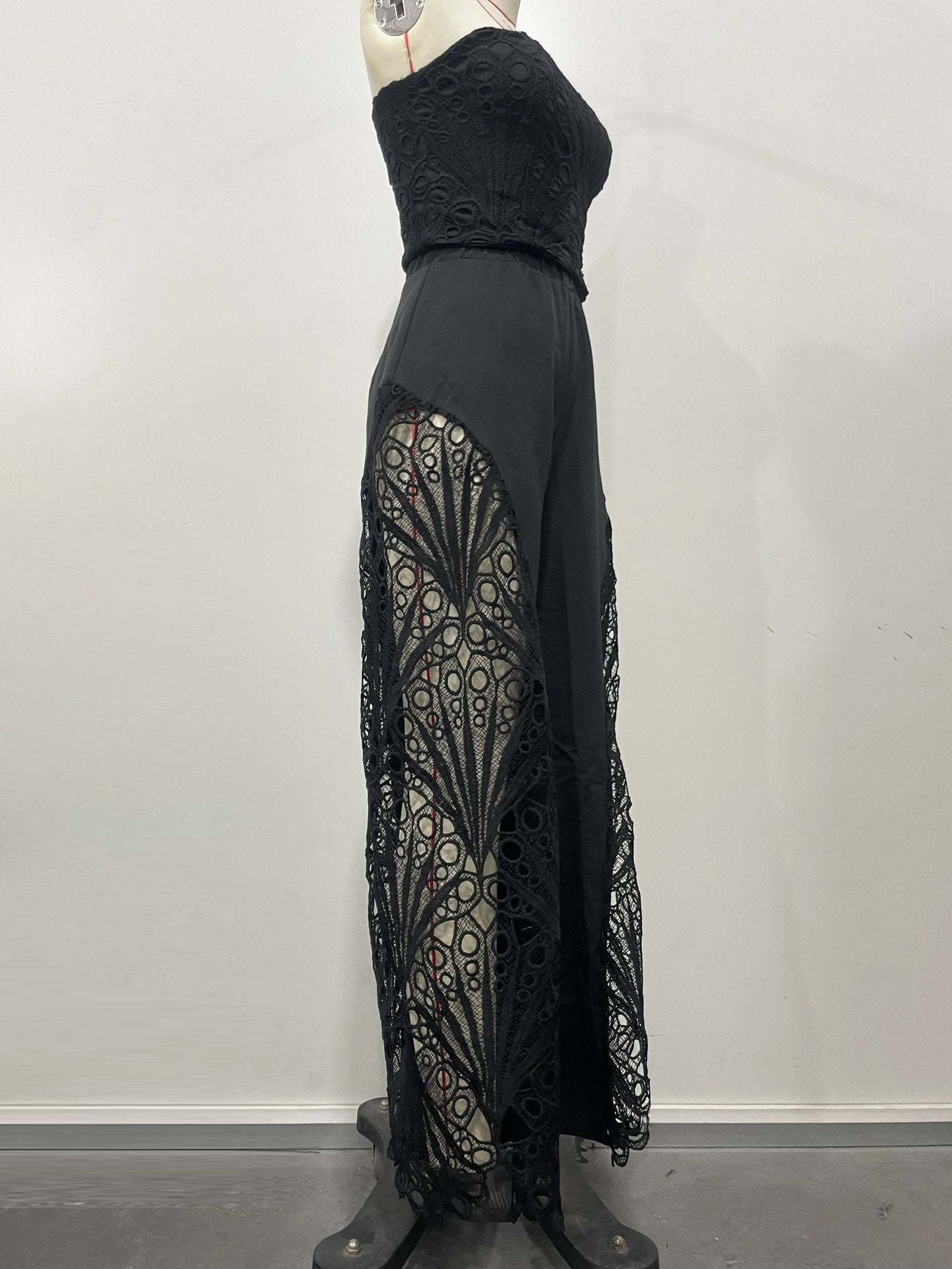 Beyprern Elegant Hollow Out Lace Chest Croset Tube Top and Wide Leg Pants Set Womens Lace Palazzo Tracksuits Set Sexy Clubwear Beyprern Elegant Hollow Out Lace Chest Croset Tube Top and Wide Leg Pants Set Womens Lace Palazzo Tracksuits Set Sexy Clubwear