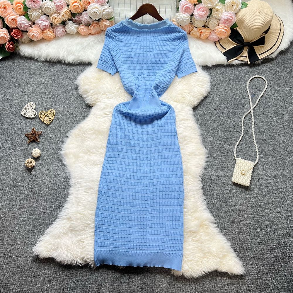 YuooMuoo Chic Fashion Sexy Package Hips Knitted Dress Women V-Neck Single Breasted Bodycon Sweater Dress Office Lady Dresses YuooMuoo Chic Fashion Sexy Package Hips Knitted Dress Women V-Neck Single Breasted Bodycon Sweater Dress Office Lady Dresses