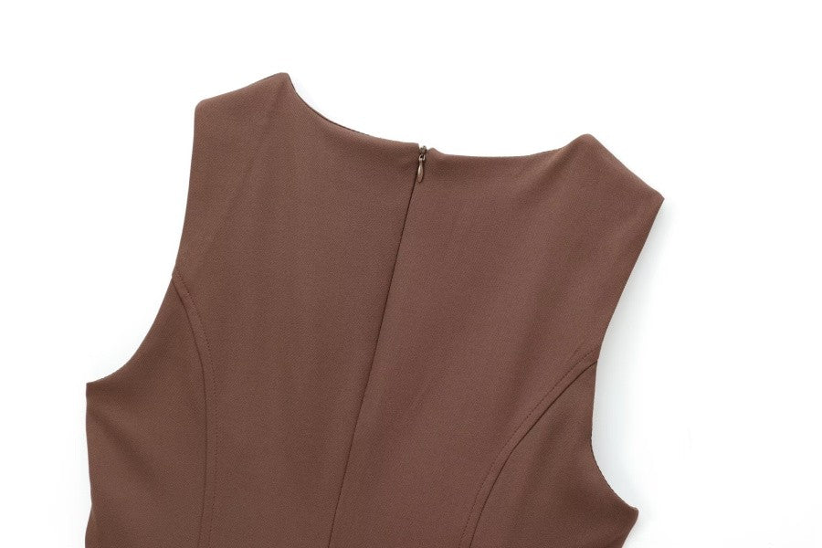 Traf2024 new product 3D cut out mini dress, pleated skirt design, brown sleeveless round neck short dress for womenTraf2024 new product 3D cut out mini dress, pleated skirt design, brown sleeveless round neck short dress for women