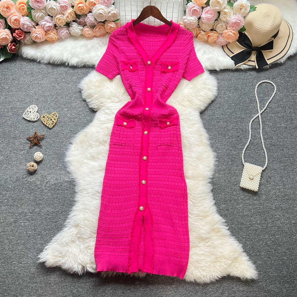 YuooMuoo Chic Fashion Sexy Package Hips Knitted Dress Women V-Neck Single Breasted Bodycon Sweater Dress Office Lady Dresses YuooMuoo Chic Fashion Sexy Package Hips Knitted Dress Women V-Neck Single Breasted Bodycon Sweater Dress Office Lady Dresses