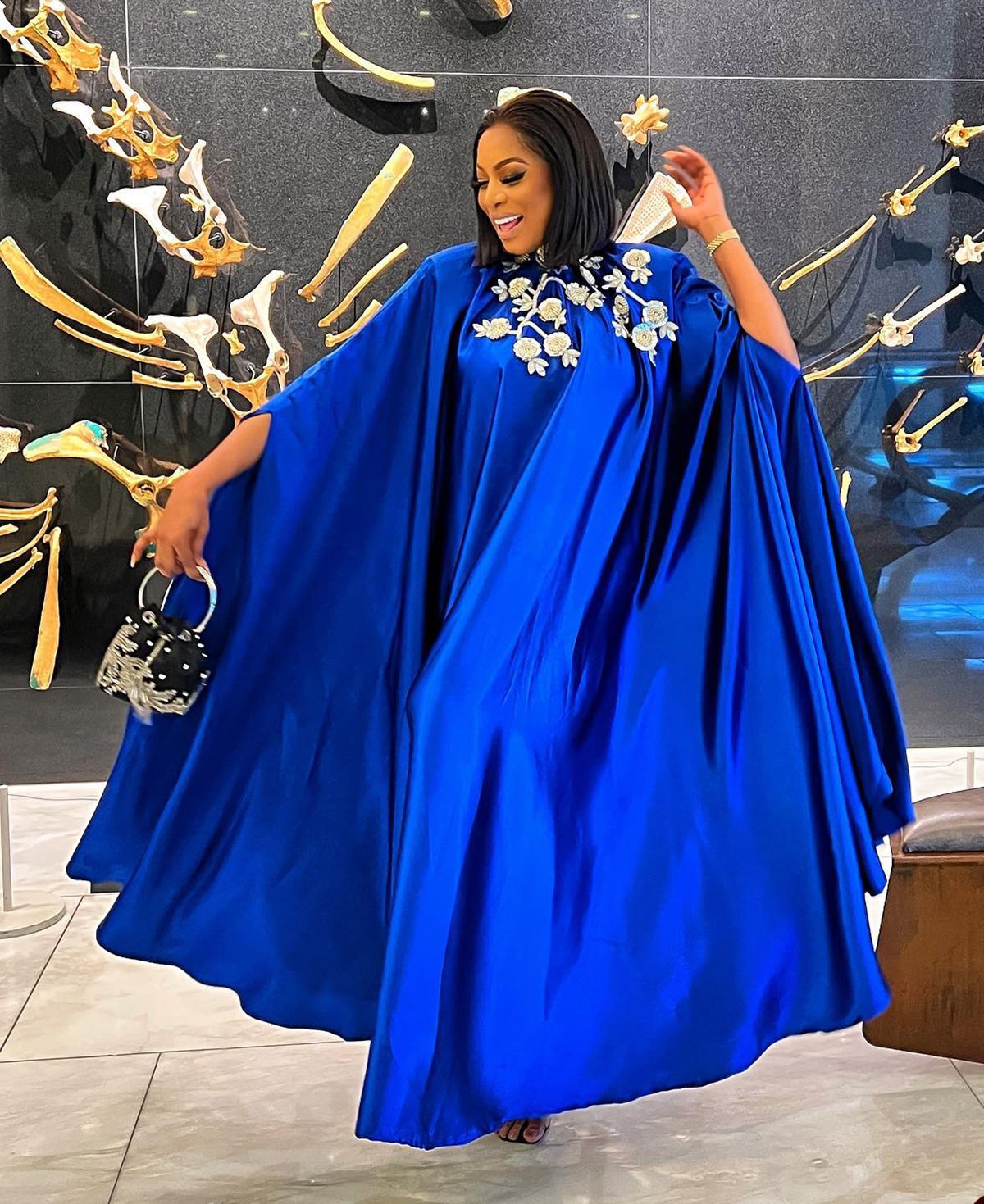 Vintage Beaded Women's Evening Dresses Plus Size Sleeves Cape One Piece Dress
