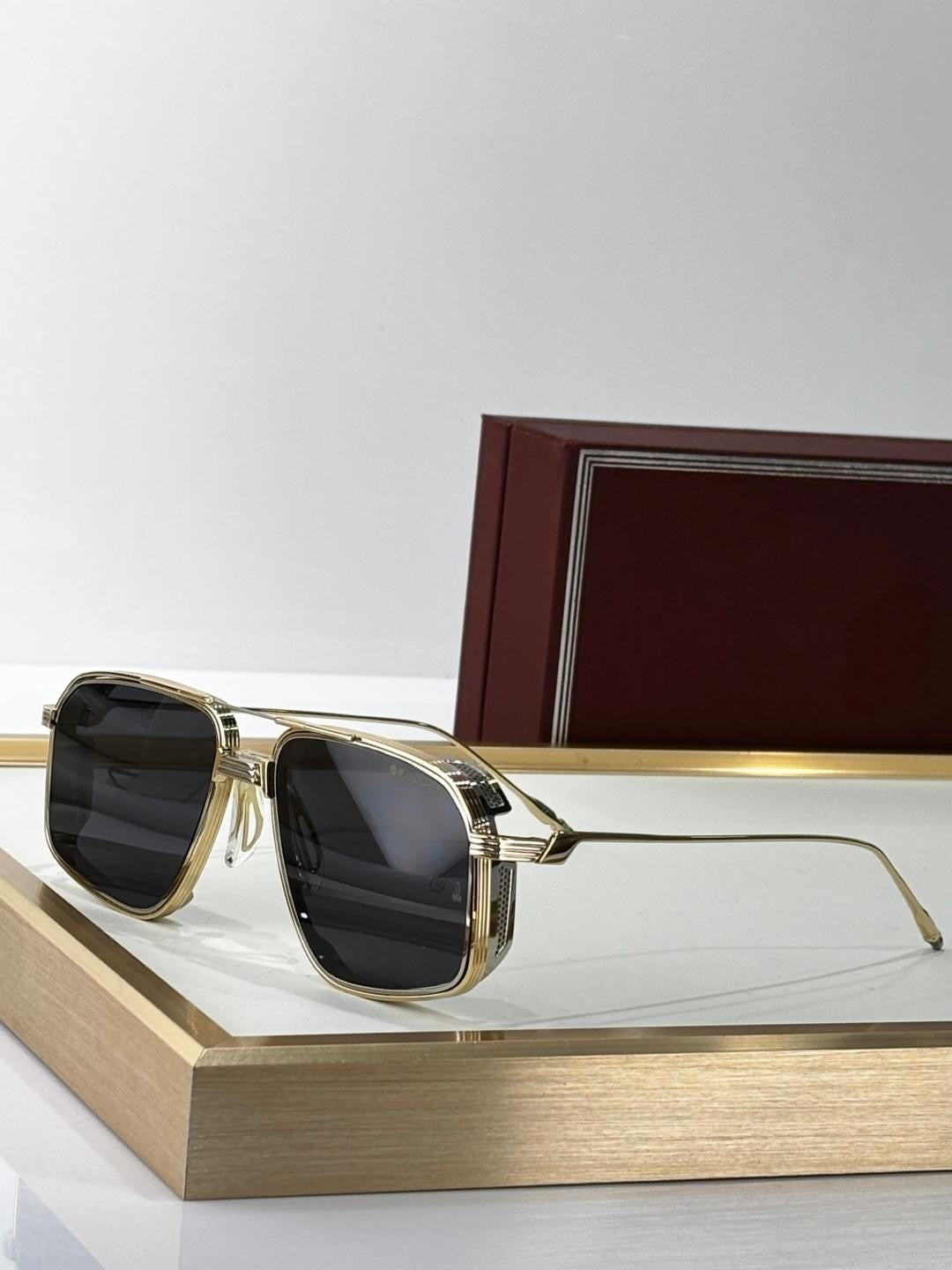 10th Anniversary Series High Quality Sunglasses for Men and Women UV400 Retro Style Fashion Special Design Sunglasses 10th Anniversary Series High Quality Sunglasses for Men and Women UV400 Retro Style Fashion Special Design Sunglasses