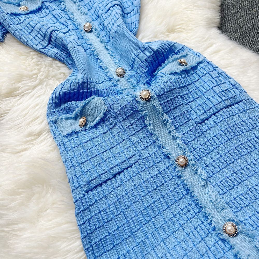 YuooMuoo Chic Fashion Sexy Package Hips Knitted Dress Women V-Neck Single Breasted Bodycon Sweater Dress Office Lady Dresses YuooMuoo Chic Fashion Sexy Package Hips Knitted Dress Women V-Neck Single Breasted Bodycon Sweater Dress Office Lady Dresses