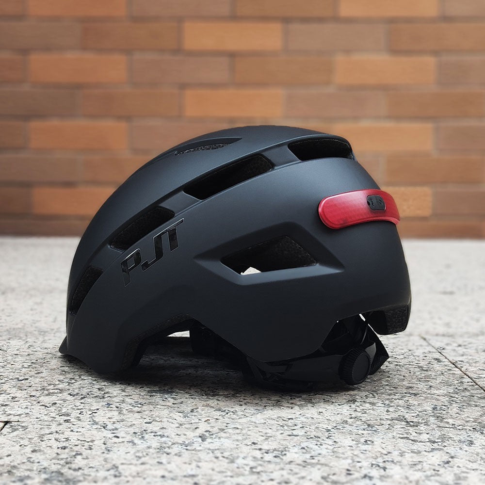 PJT P-6 Cycling Helmet