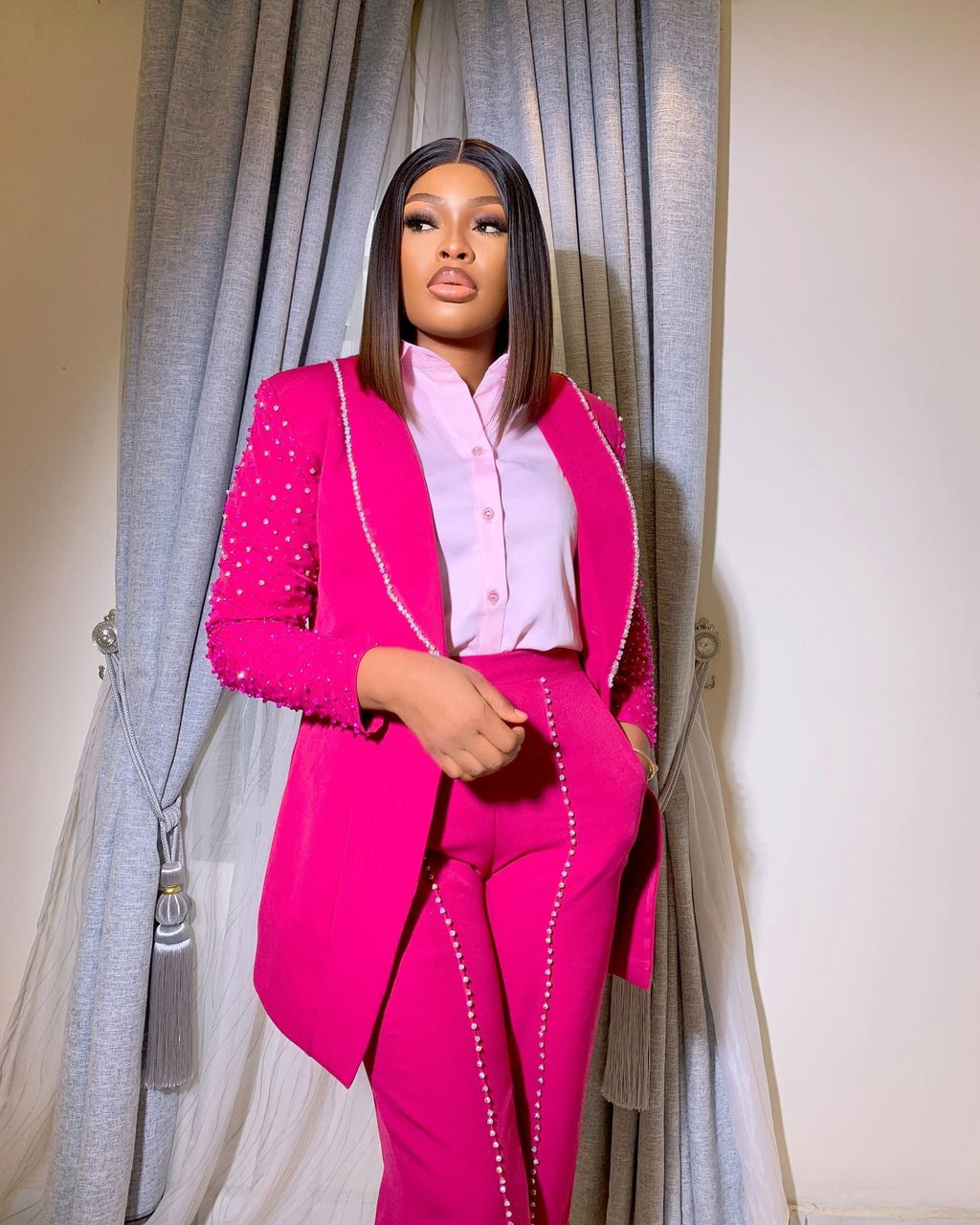 Glitter Pink Women's Pants Suits 2 Pieces Pearl Beadings Mother of the Bride Suits Custom Wedding Guest Evening Party Outfit Glitter Pink Women's Pants Suits 2 Pieces Pearl Beadings Mother of the Bride Suits Custom Wedding Guest Evening Party Outfit
