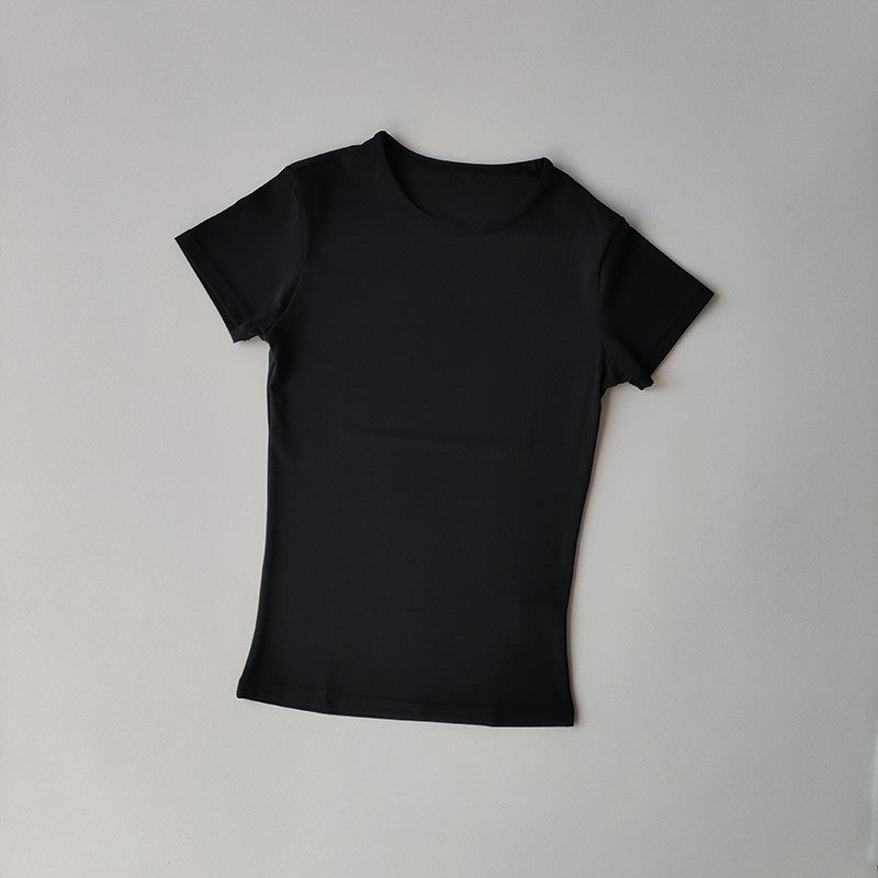 Breathable Workout Set for Women, Yoga T-shirt with Matching Shorts, Comfortable Gym Wear for Hot Yoga Breathable Workout Set for Women, Yoga T-shirt with Matching Shorts, Comfortable Gym Wear for Hot Yoga