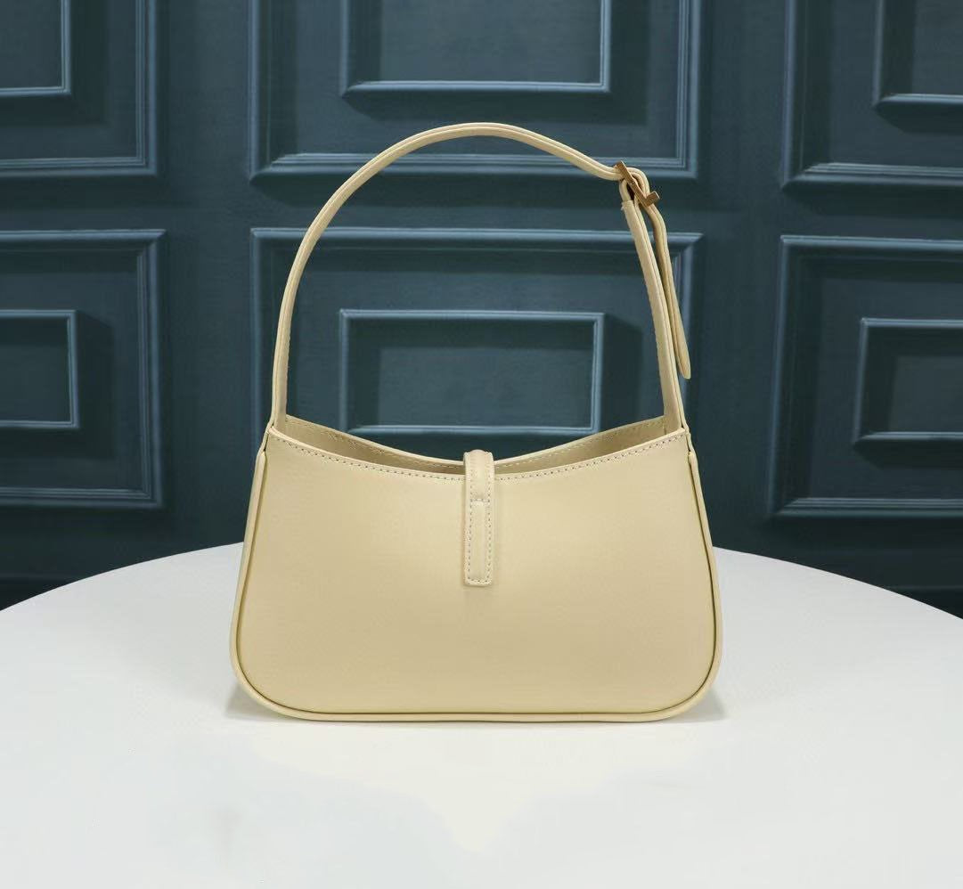 Bei Fei Qi Genuine Leather Shoulder Bag