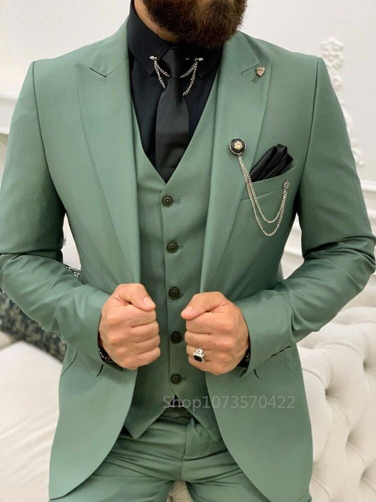 Men's Slim Fit Three Piece Suit, Jacket, Vest, Pants, Peak Lapel, Groom Tuxedo, Daily Party, Formal Wedding, Business WearMen's Slim Fit Three Piece Suit, Jacket, Vest, Pants, Peak Lapel, Groom Tuxedo, Daily Party, Formal Wedding, Business Wear