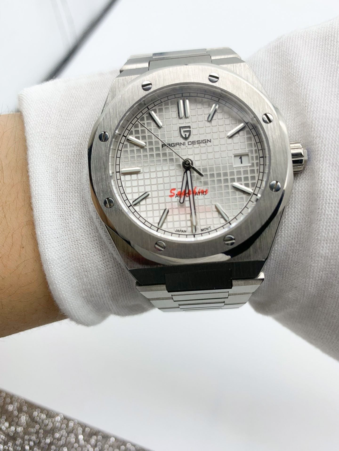 PAGANI DESIGN PD1673 Diver Watch: Robust Style & Precision