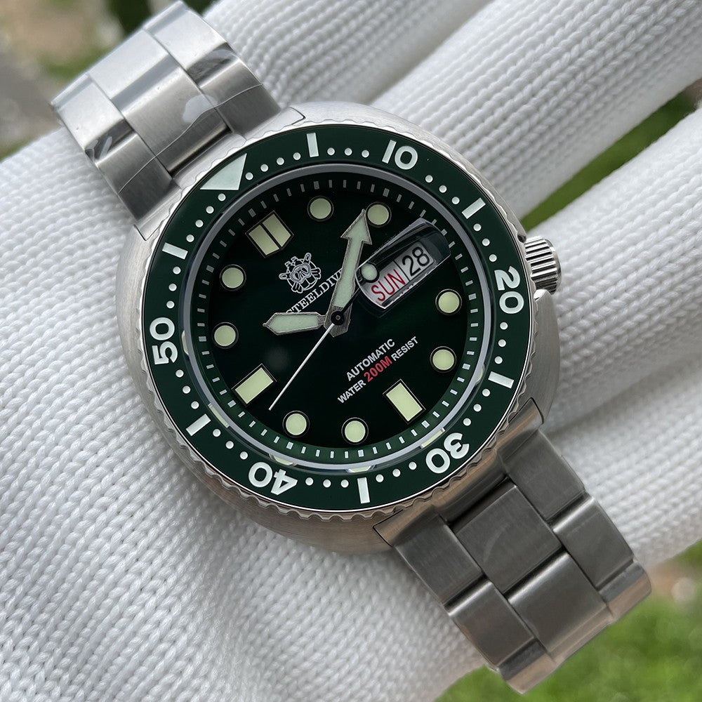 STEELDIVE SD1972 Automatic Diver Watch: NH36 Sapphire Edition