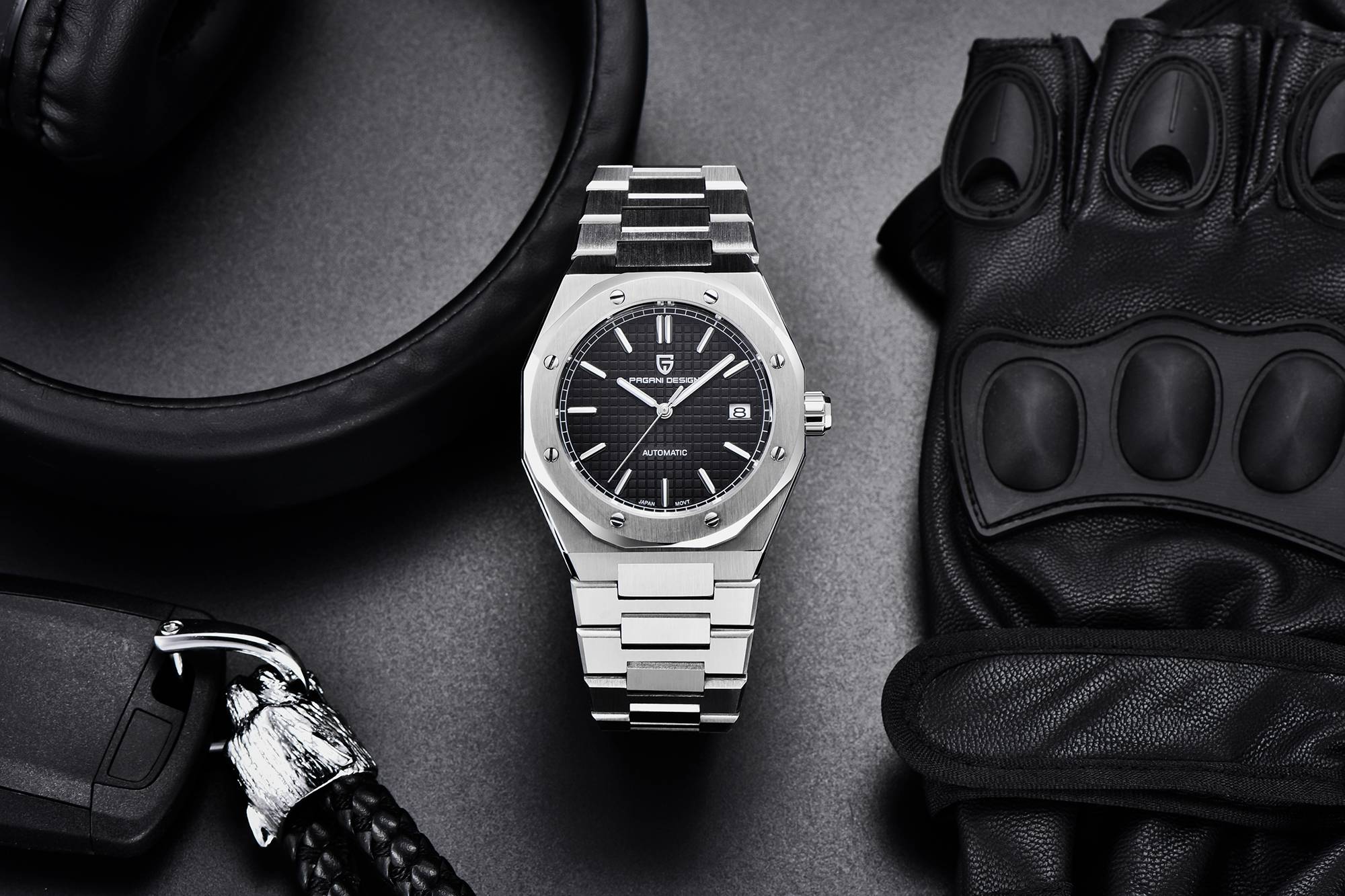 PAGANI DESIGN PD1673 Diver Watch: Robust Style & Precision