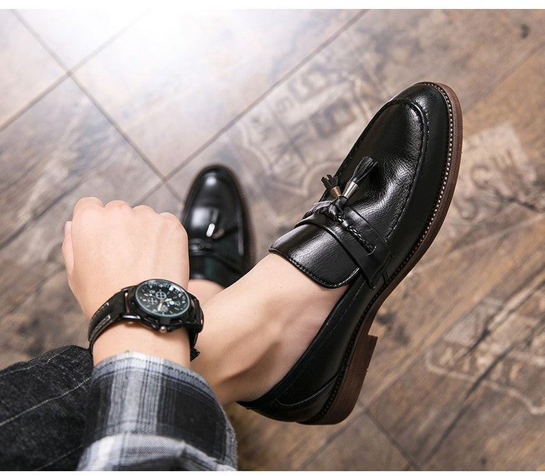 Men's casual pointed toe loafers, fringe shoes,
