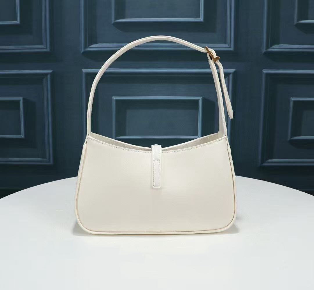 Bei Fei Qi Genuine Leather Shoulder Bag