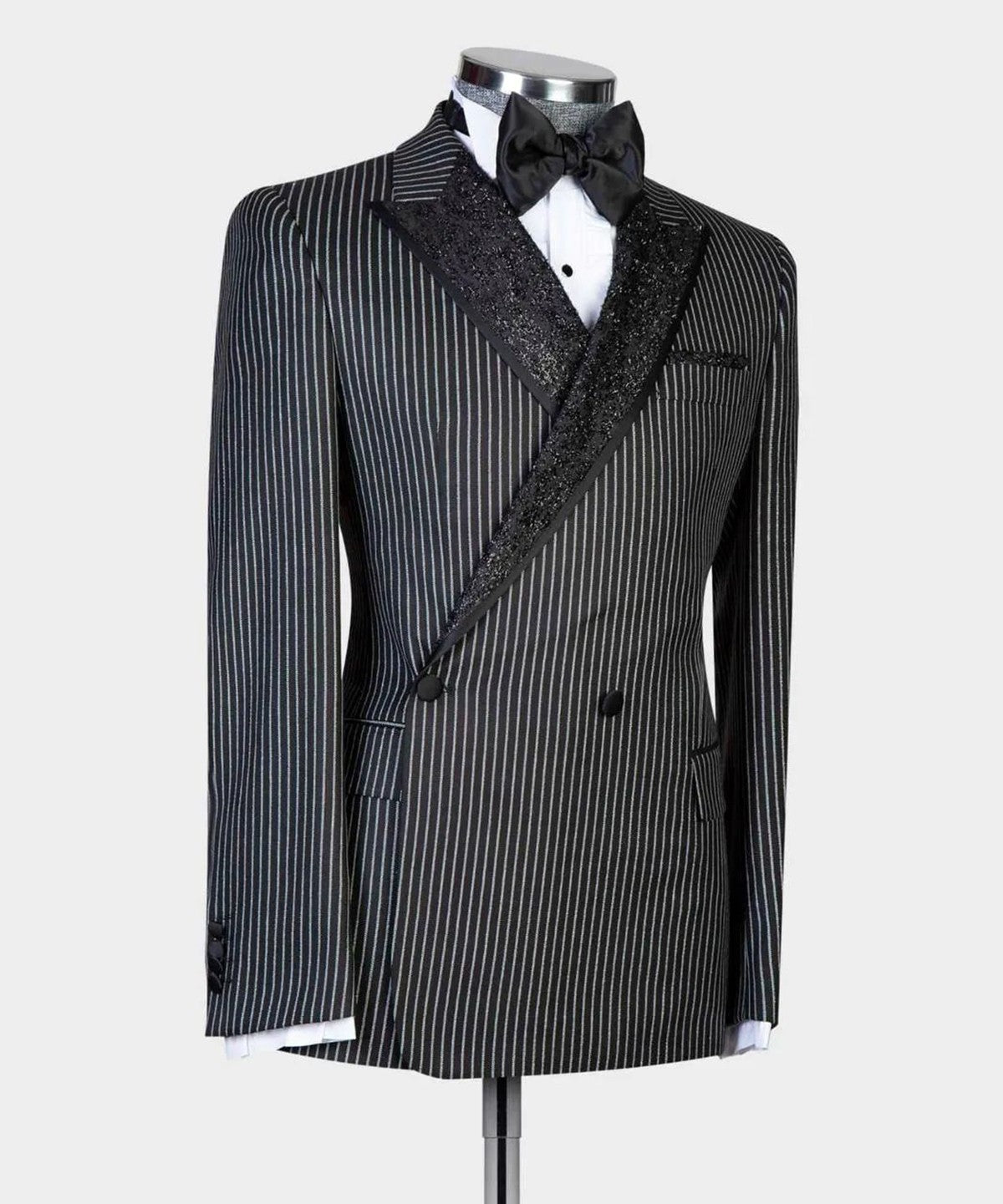 Stripes men's suits 2 pieces peak shiny lapel blazer custom suits formal wedding groom tuxedo party show men's prom suits Stripes men's suits 2 pieces peak shiny lapel blazer custom suits formal wedding groom tuxedo party show men's prom suits
