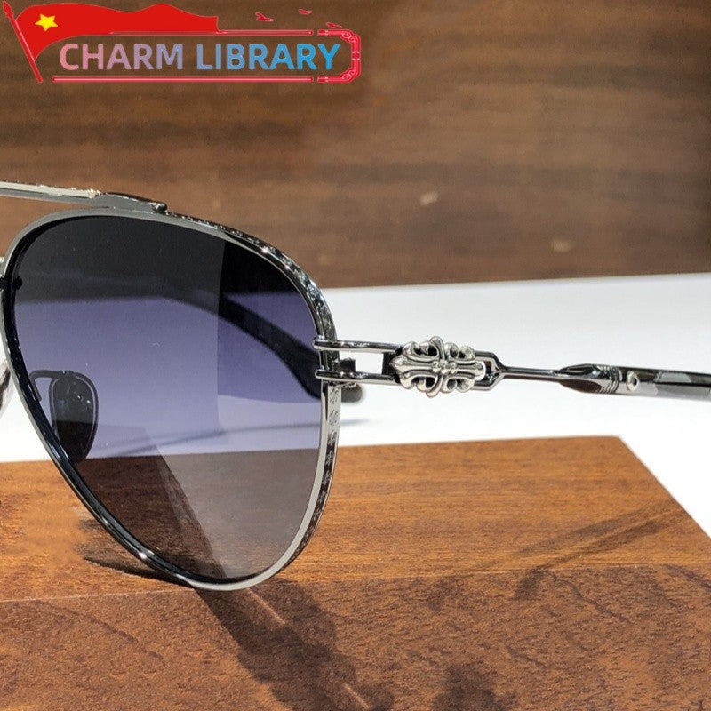 CHARM LIBRARY CH8186 Photochromic Pilot Sunglasses for Women