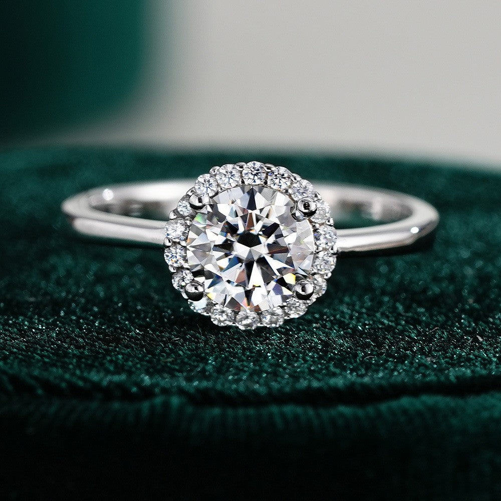 CKT Women's Romantic Moissanite Ring
