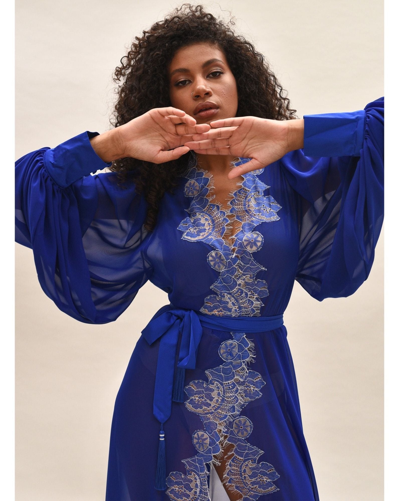 Chiffon Wedding Robes for Women, Lace Bishop Sleeves, Wedding Gown Dresses, Custom Satin Robes Plus Size Chiffon Wedding Robes for Women, Lace Bishop Sleeves, Wedding Gown Dresses, Custom Satin Robes Plus Size