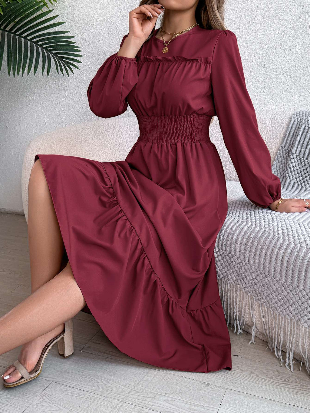 Autumn and winter casual elegant solid color round neck long sleeve cinched waist lotus leaf edge dress women's clothing Autumn and winter casual elegant solid color round neck long sleeve cinched waist lotus leaf edge dress women's clothing
