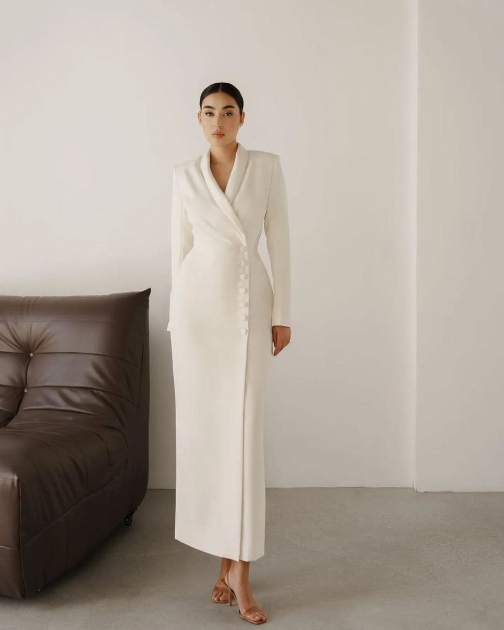 Elegant White Women Blazer Dress Ankle Length Button Evening Dress Slim Fit Custom Formal Wear Party One Piece Elegant White Women Blazer Dress Ankle Length Button Evening Dress Slim Fit Custom Formal Wear Party One Piece
