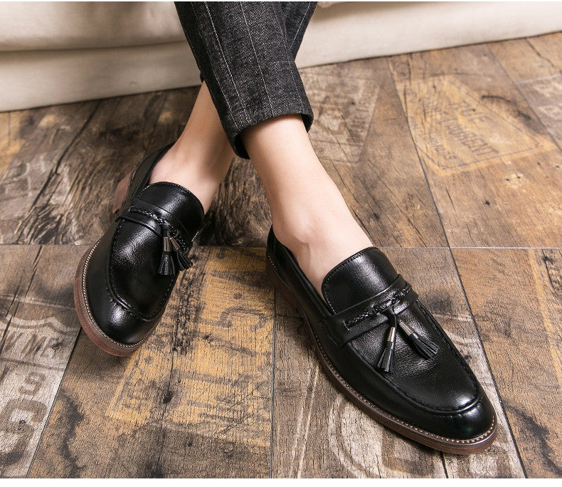 Men's casual pointed toe loafers, fringe shoes,