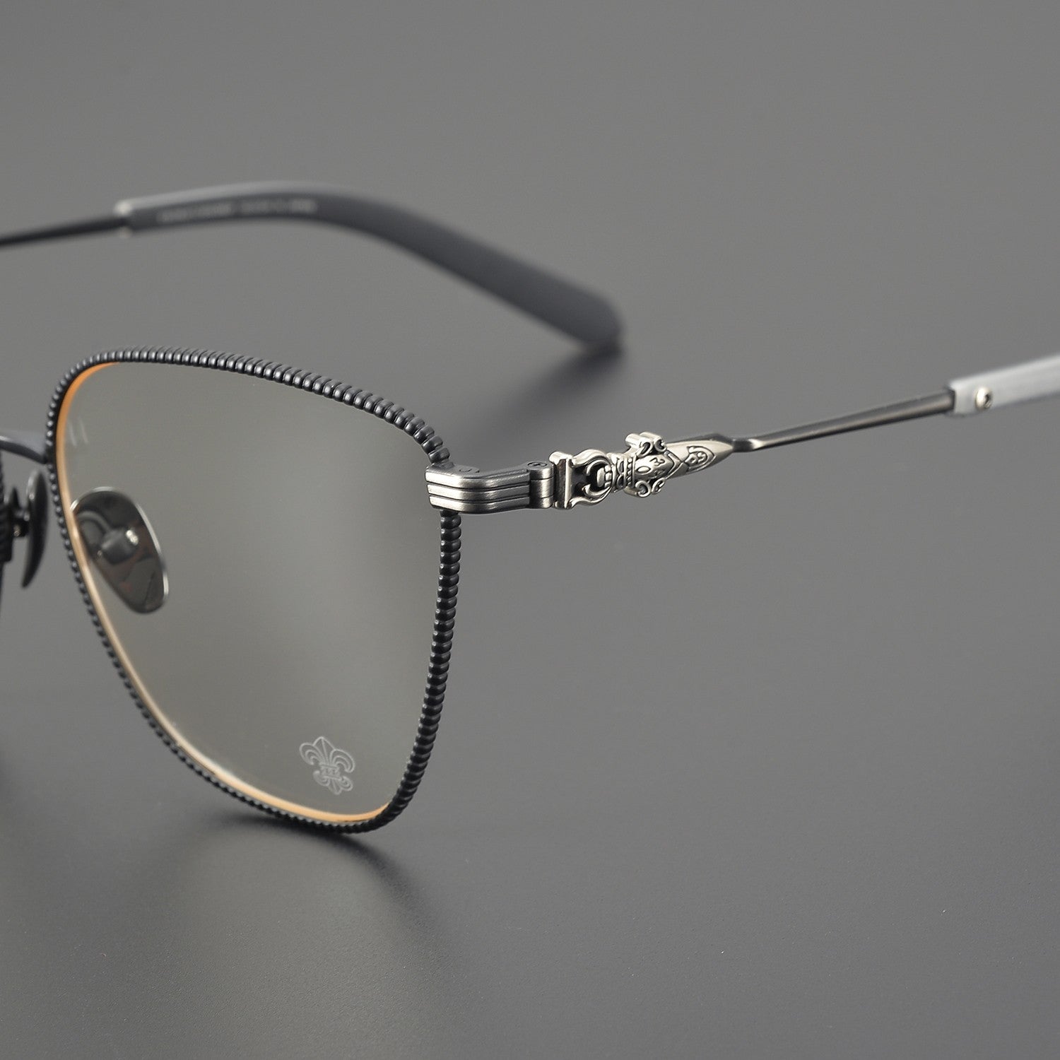 CHARM LIBRARY Eyeglasses Frame