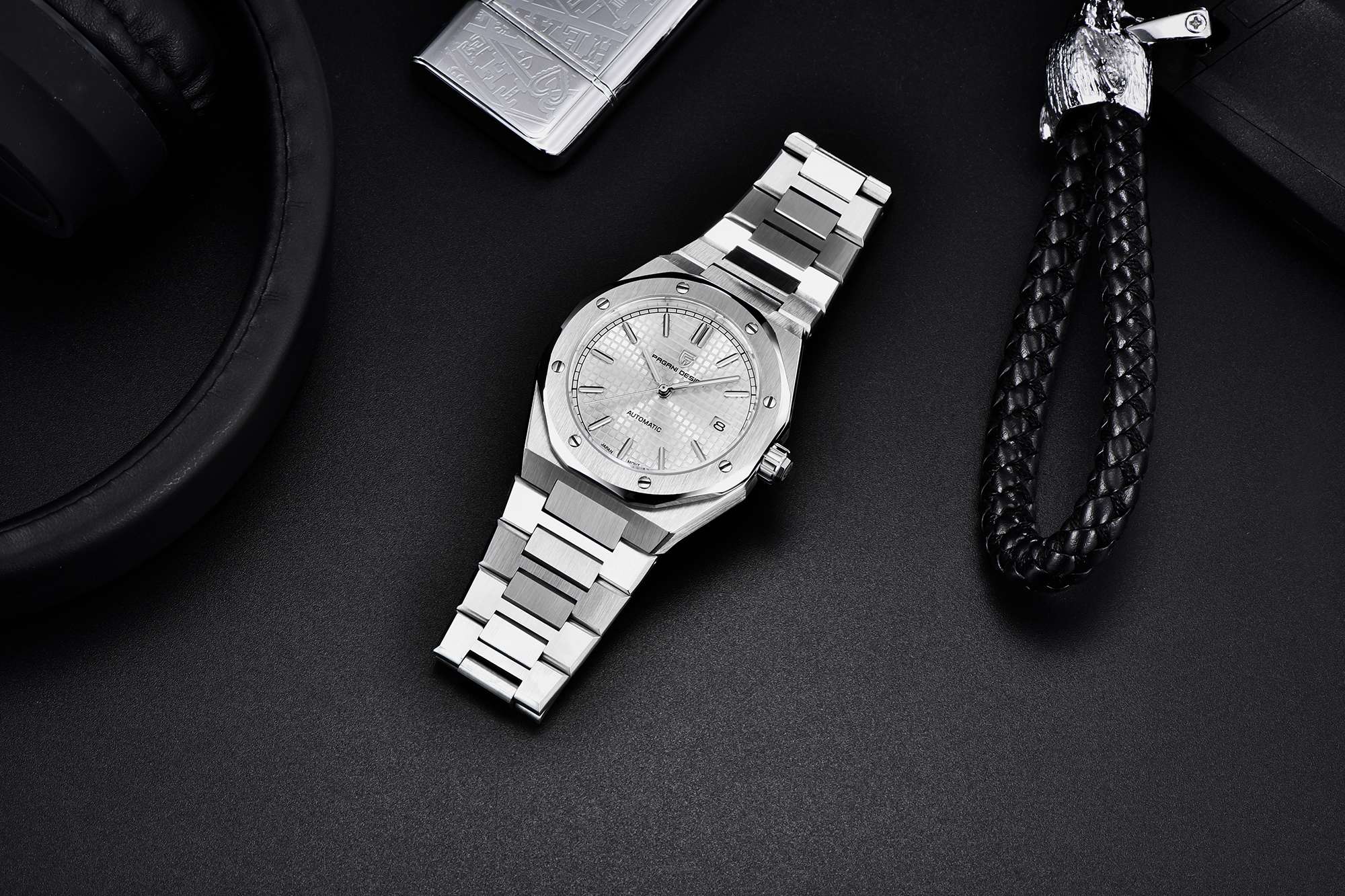 PAGANI DESIGN PD1673 Diver Watch: Robust Style & Precision