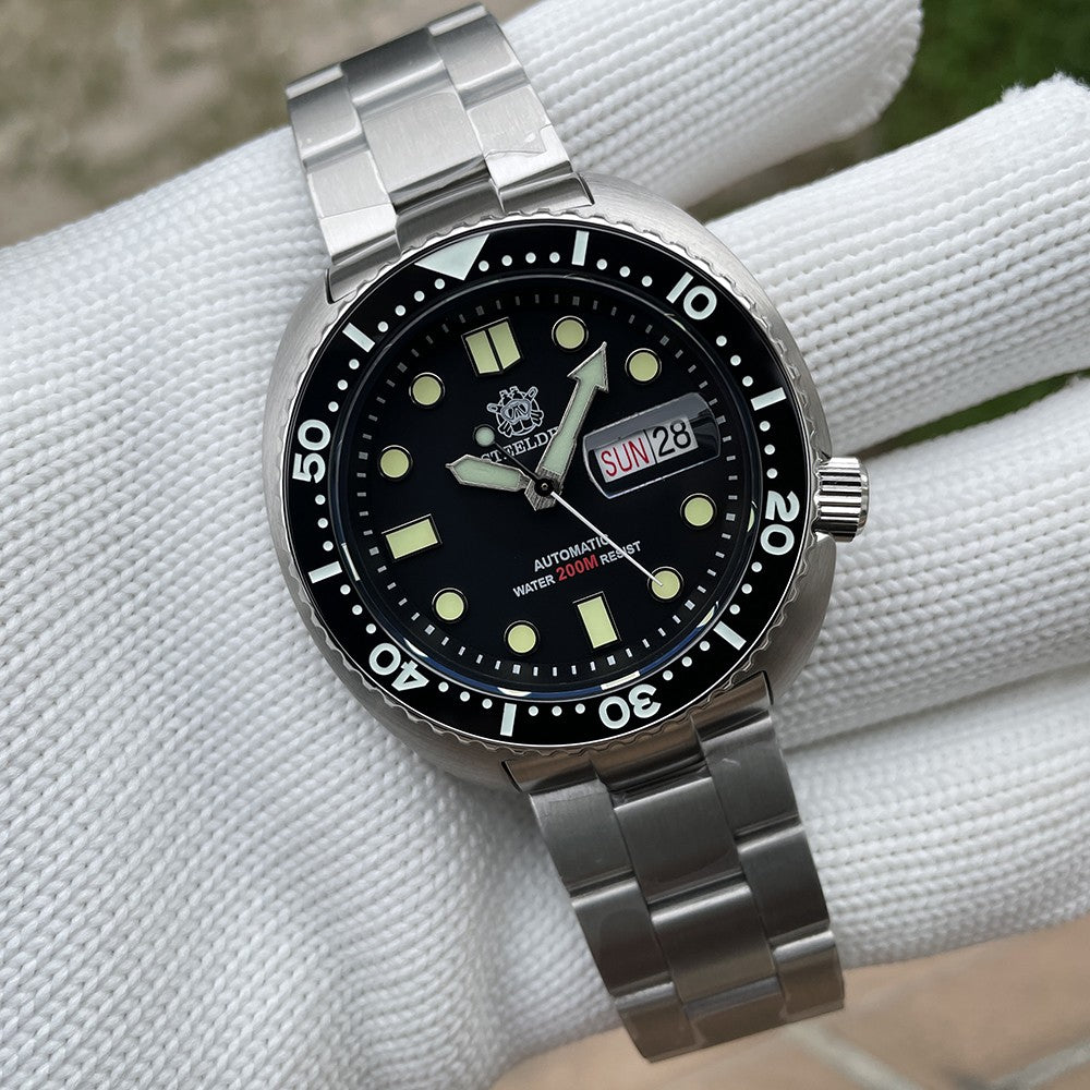 STEELDIVE SD1972 Automatic Diver Watch: NH36 Sapphire Edition