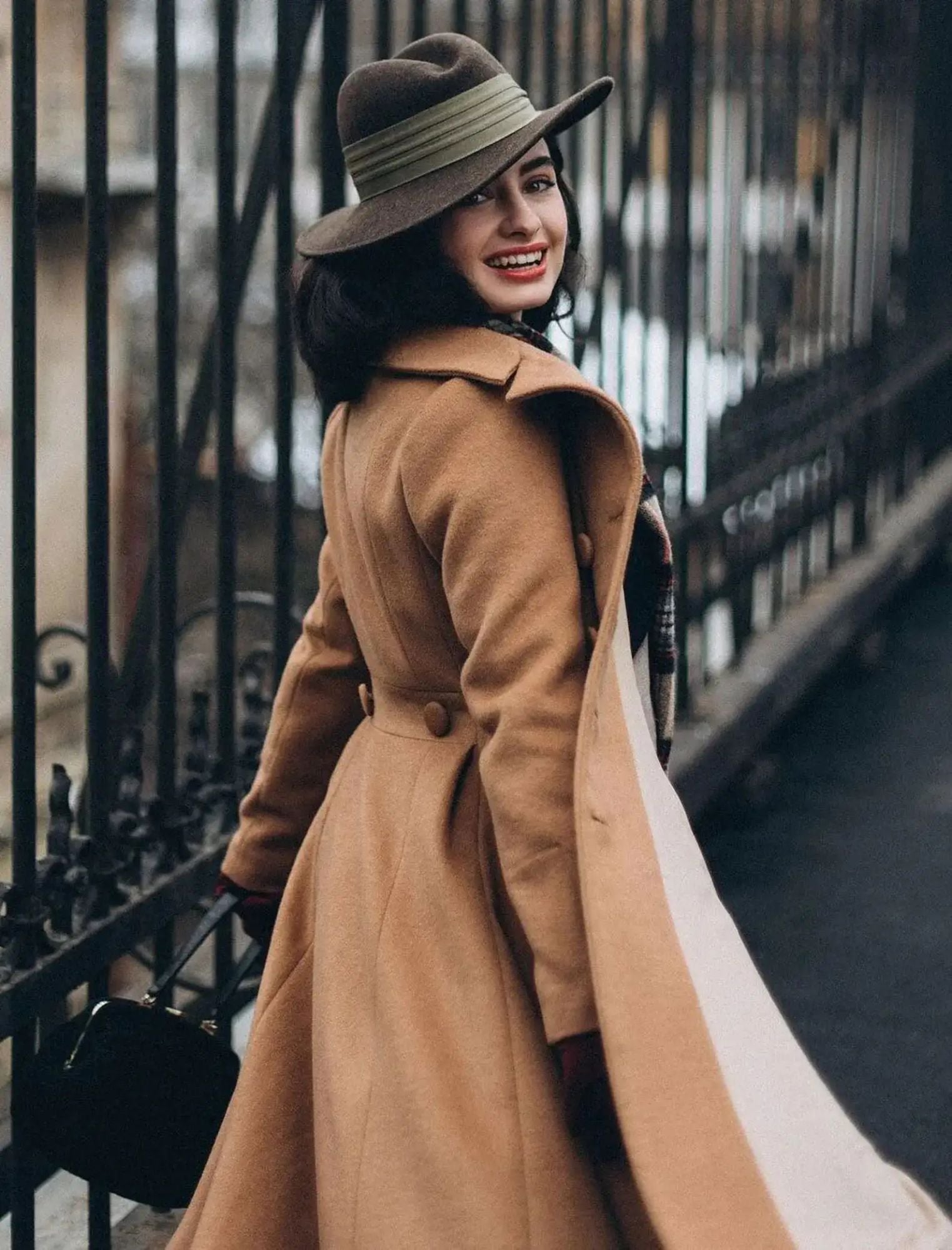 Vintage Winter Women Blazer Dress A Line Camel Long Woolen Coat Formal Casual Outwear Custom Coat Evening Party OutfitVintage Winter Women Blazer Dress A Line Camel Long Woolen Coat Formal Casual Outwear Custom Coat Evening Party Outfit