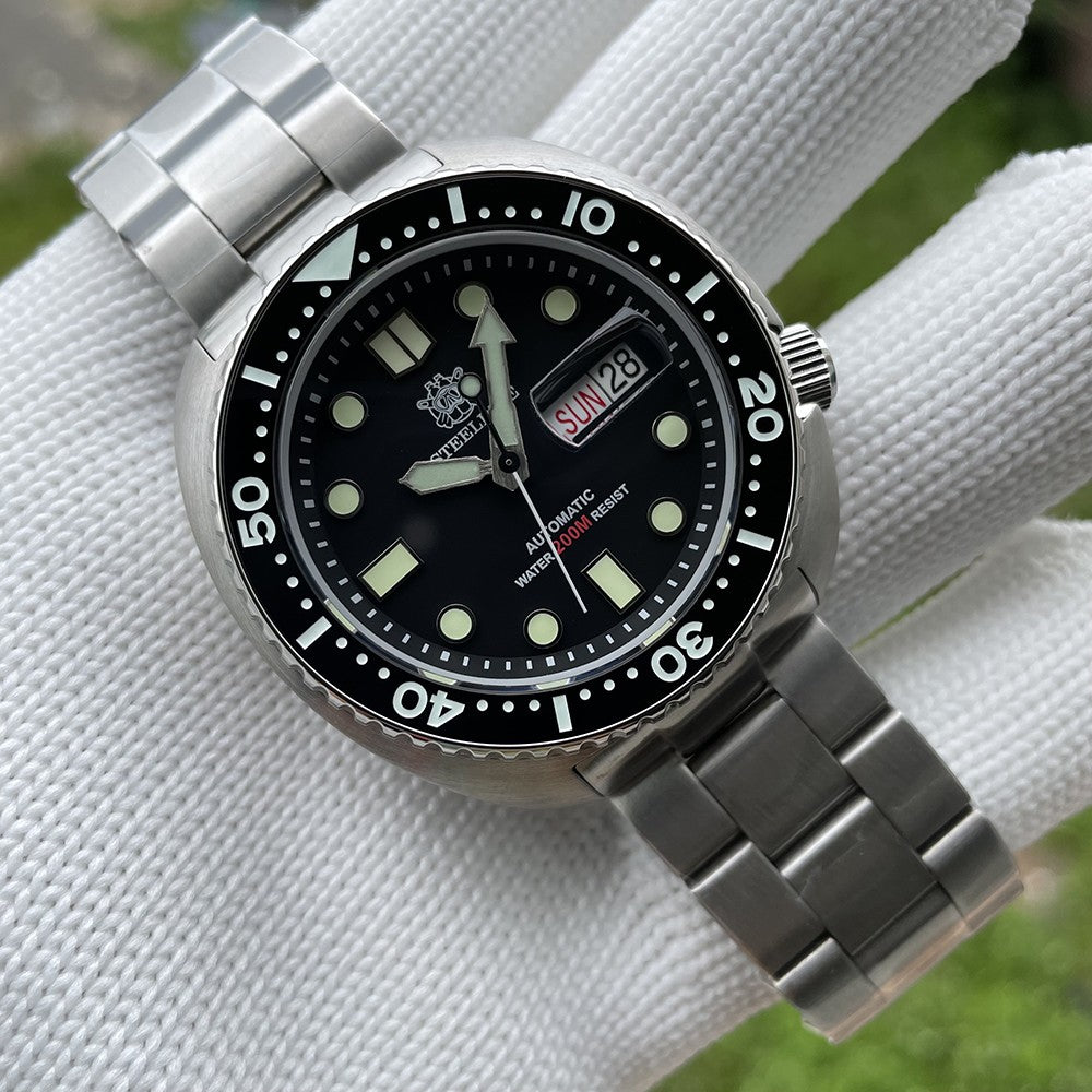 STEELDIVE SD1972 Automatic Diver Watch: NH36 Sapphire Edition