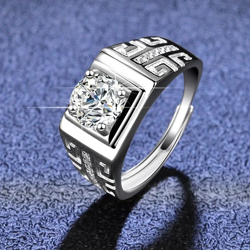 High-end 1 carat moissanite diamond Pt950 men's wedding ring for anniversary celebrations High-end 1 carat moissanite diamond Pt950 men's wedding ring for anniversary celebrations