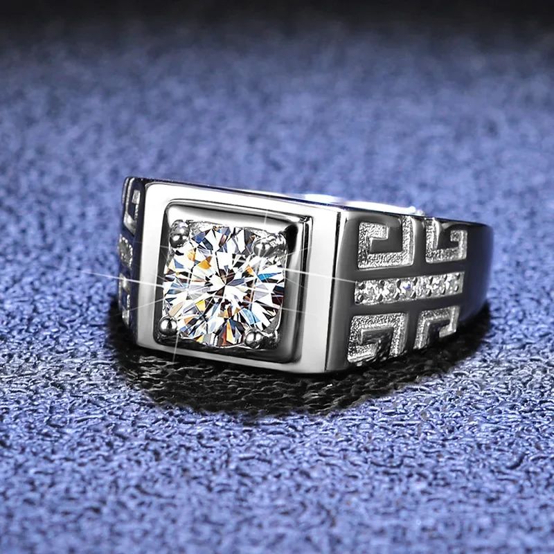 High-end 1 carat moissanite diamond Pt950 men's wedding ring for anniversary celebrations High-end 1 carat moissanite diamond Pt950 men's wedding ring for anniversary celebrations