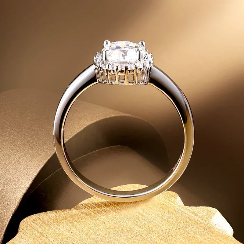 KNOBSPIN Moissanite Wedding Band