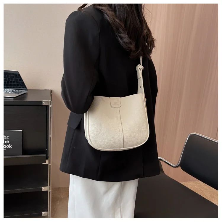 Brilliant Fish Women's Shoulder Bag