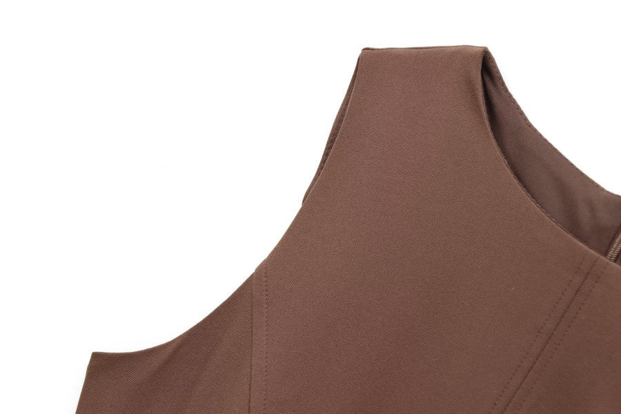 Traf2024 new product 3D cut out mini dress, pleated skirt design, brown sleeveless round neck short dress for womenTraf2024 new product 3D cut out mini dress, pleated skirt design, brown sleeveless round neck short dress for women