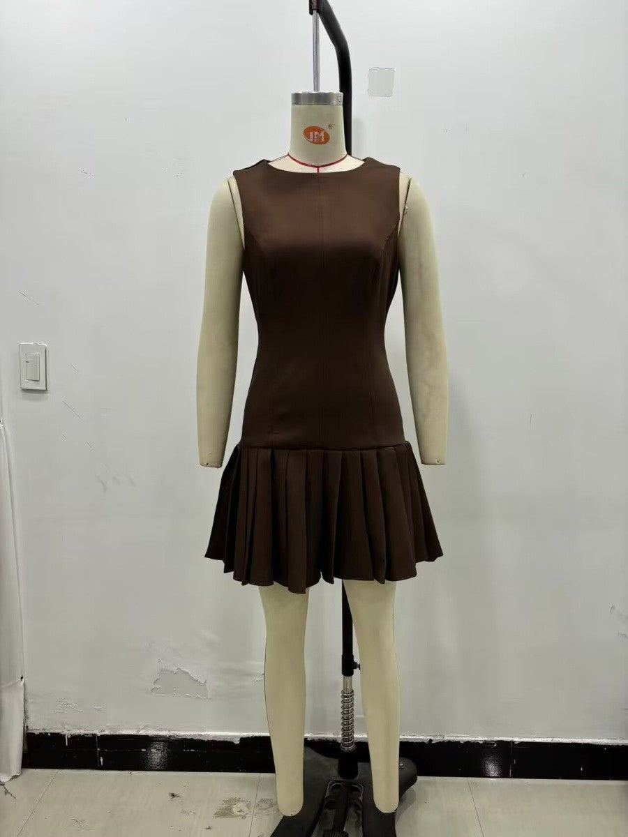 Traf2024 new product 3D cut out mini dress, pleated skirt design, brown sleeveless round neck short dress for womenTraf2024 new product 3D cut out mini dress, pleated skirt design, brown sleeveless round neck short dress for women