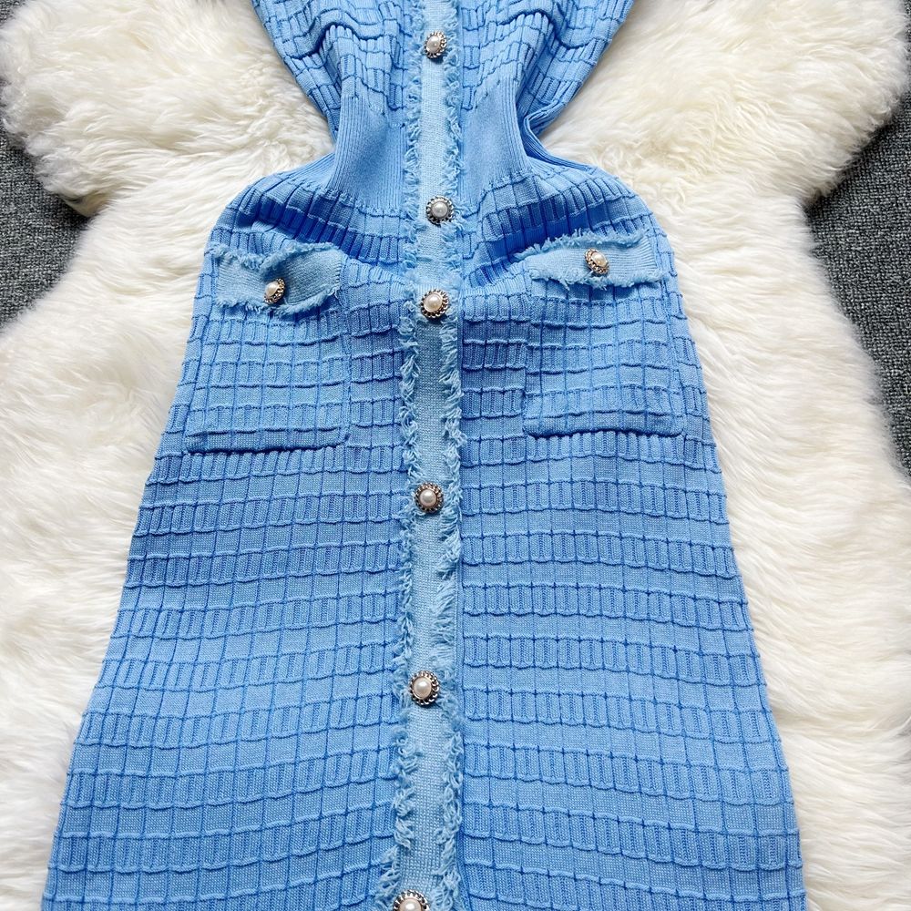 YuooMuoo Chic Fashion Sexy Package Hips Knitted Dress Women V-Neck Single Breasted Bodycon Sweater Dress Office Lady Dresses YuooMuoo Chic Fashion Sexy Package Hips Knitted Dress Women V-Neck Single Breasted Bodycon Sweater Dress Office Lady Dresses