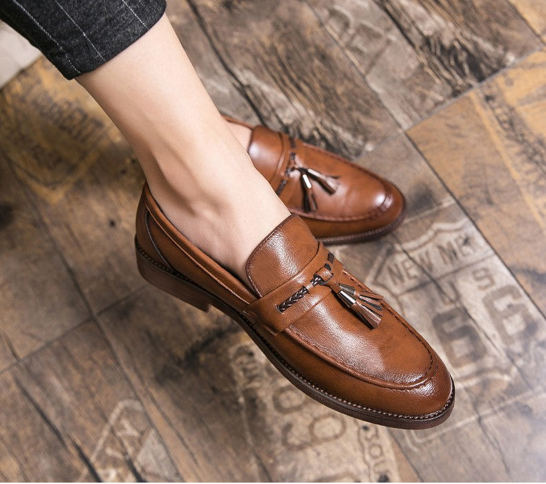 Men's casual pointed toe loafers, fringe shoes,