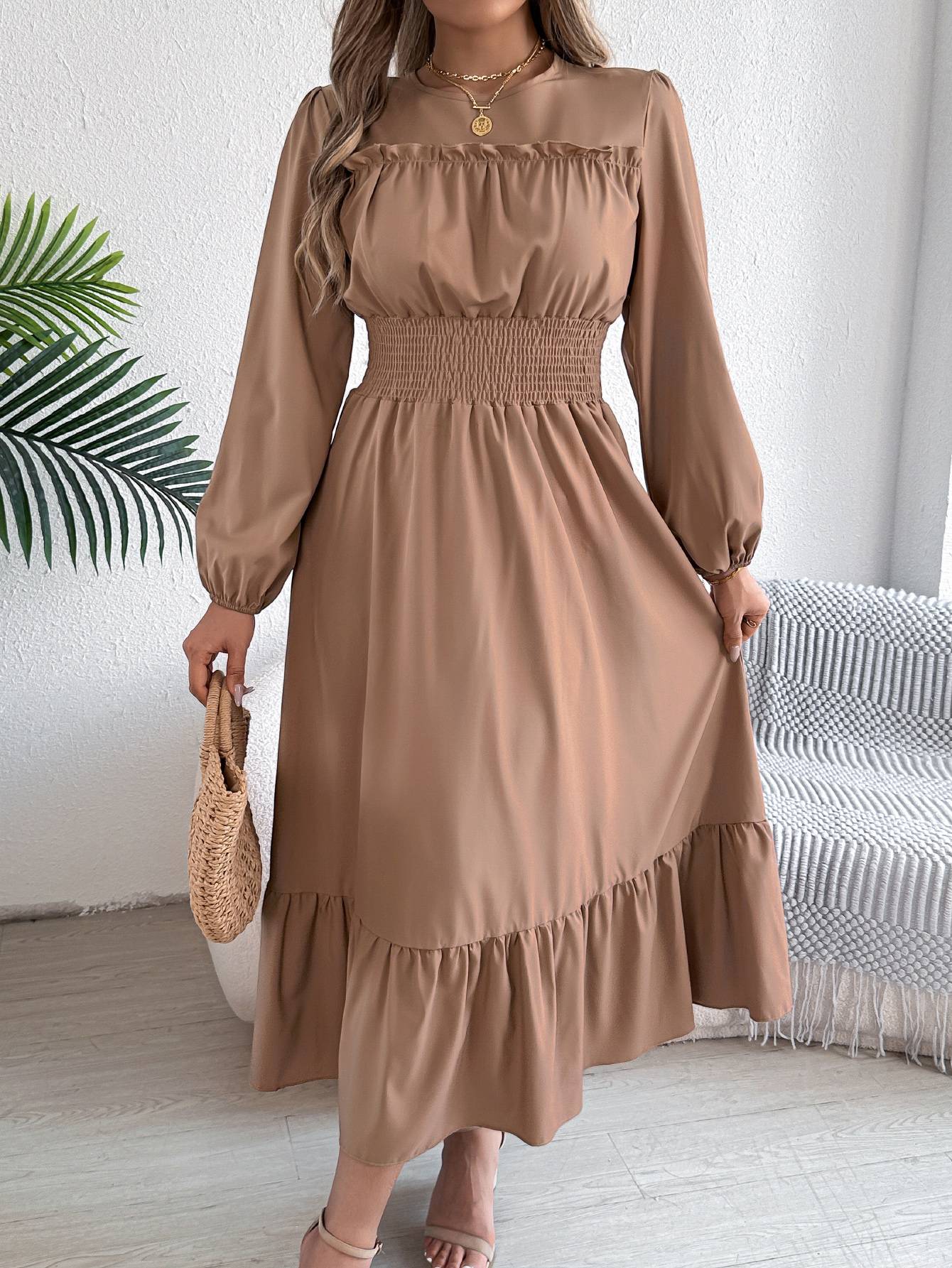 Autumn and winter casual elegant solid color round neck long sleeve cinched waist lotus leaf edge dress women's clothing Autumn and winter casual elegant solid color round neck long sleeve cinched waist lotus leaf edge dress women's clothing