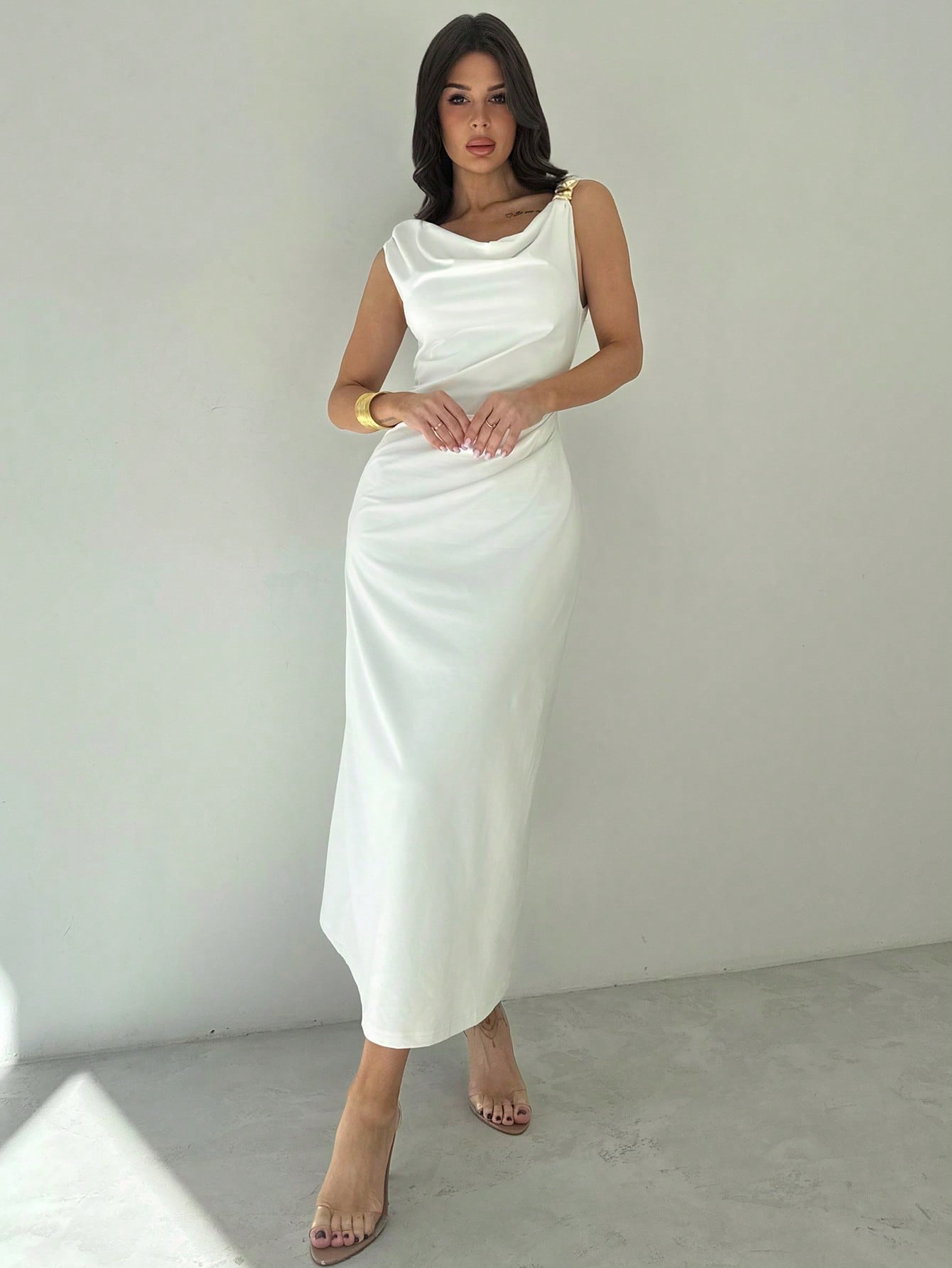 Elegant sleeveless slimming dress 2025 new style women's summer slimming, elegant and large dress Elegant sleeveless slimming dress 2025 new style women's summer slimming, elegant and large dress