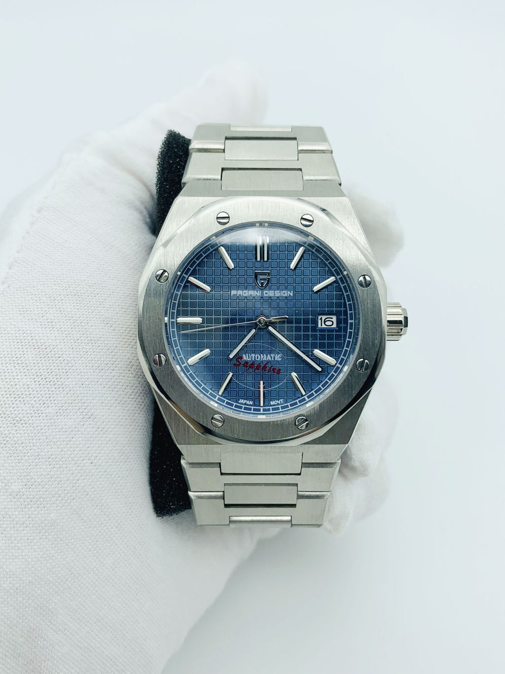PAGANI DESIGN PD1673 Diver Watch: Robust Style & Precision