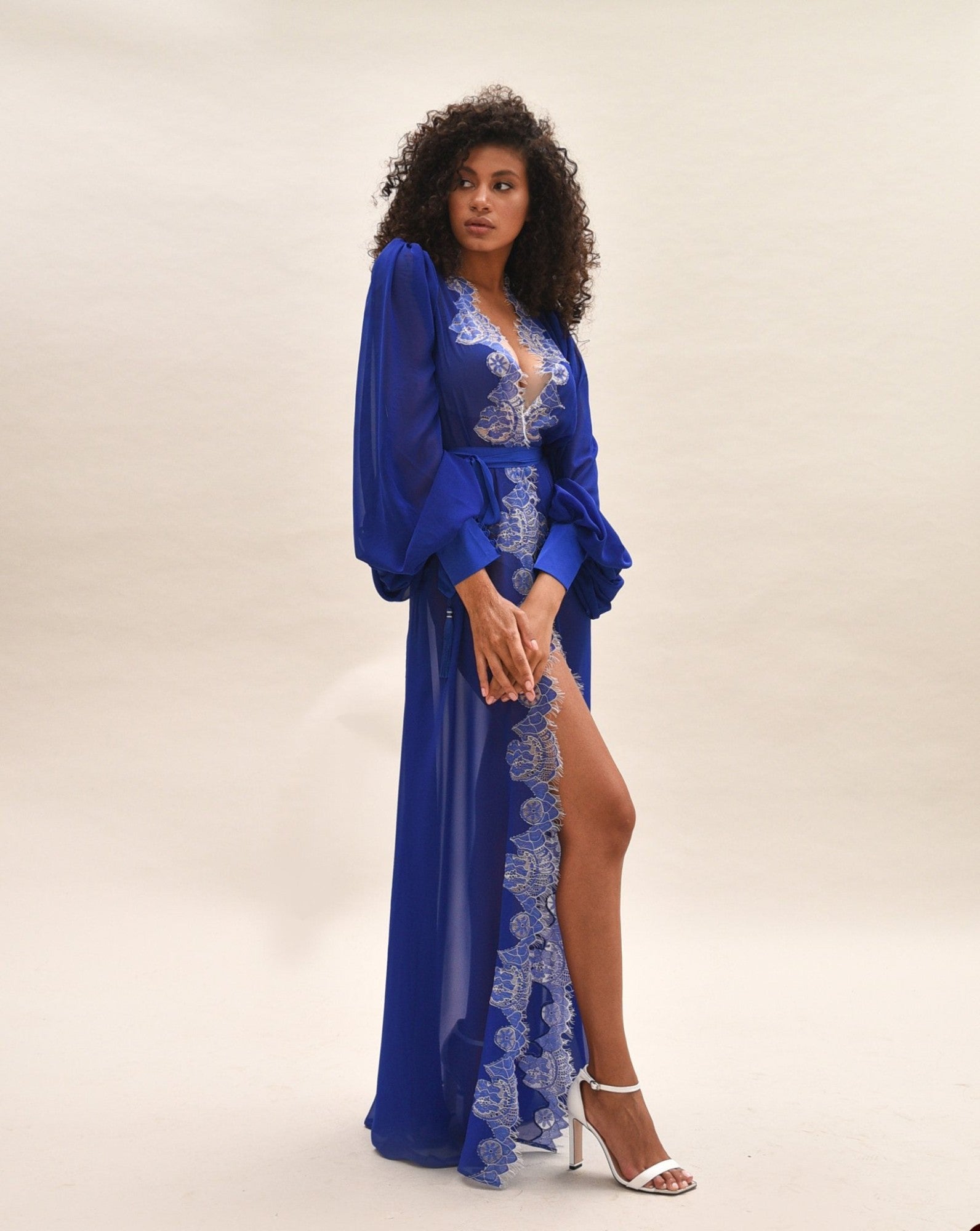 Chiffon Wedding Robes for Women, Lace Bishop Sleeves, Wedding Gown Dresses, Custom Satin Robes Plus Size Chiffon Wedding Robes for Women, Lace Bishop Sleeves, Wedding Gown Dresses, Custom Satin Robes Plus Size